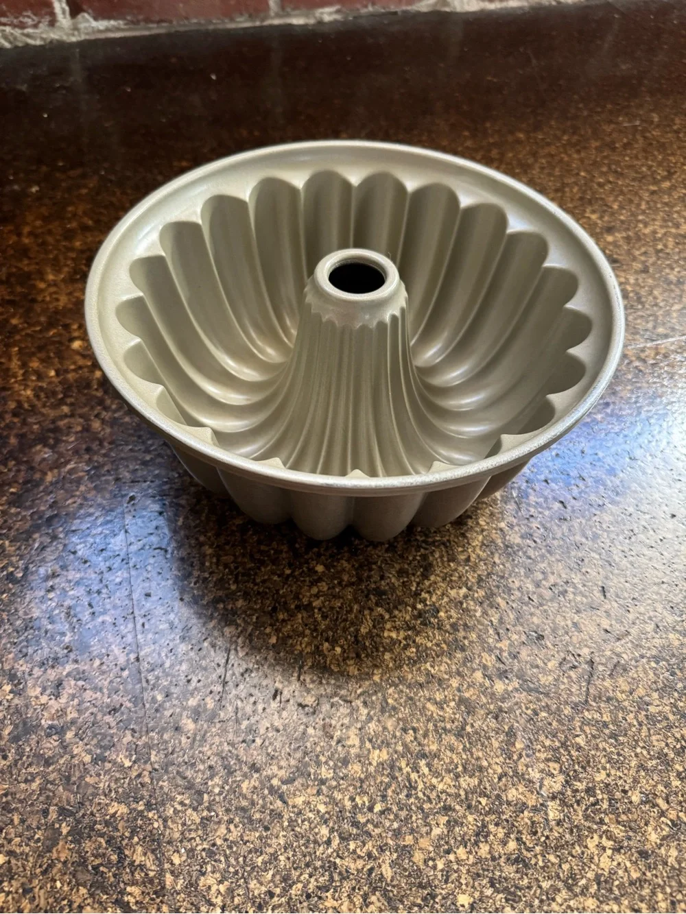 Nordic Ware Elegant Party Bundt
